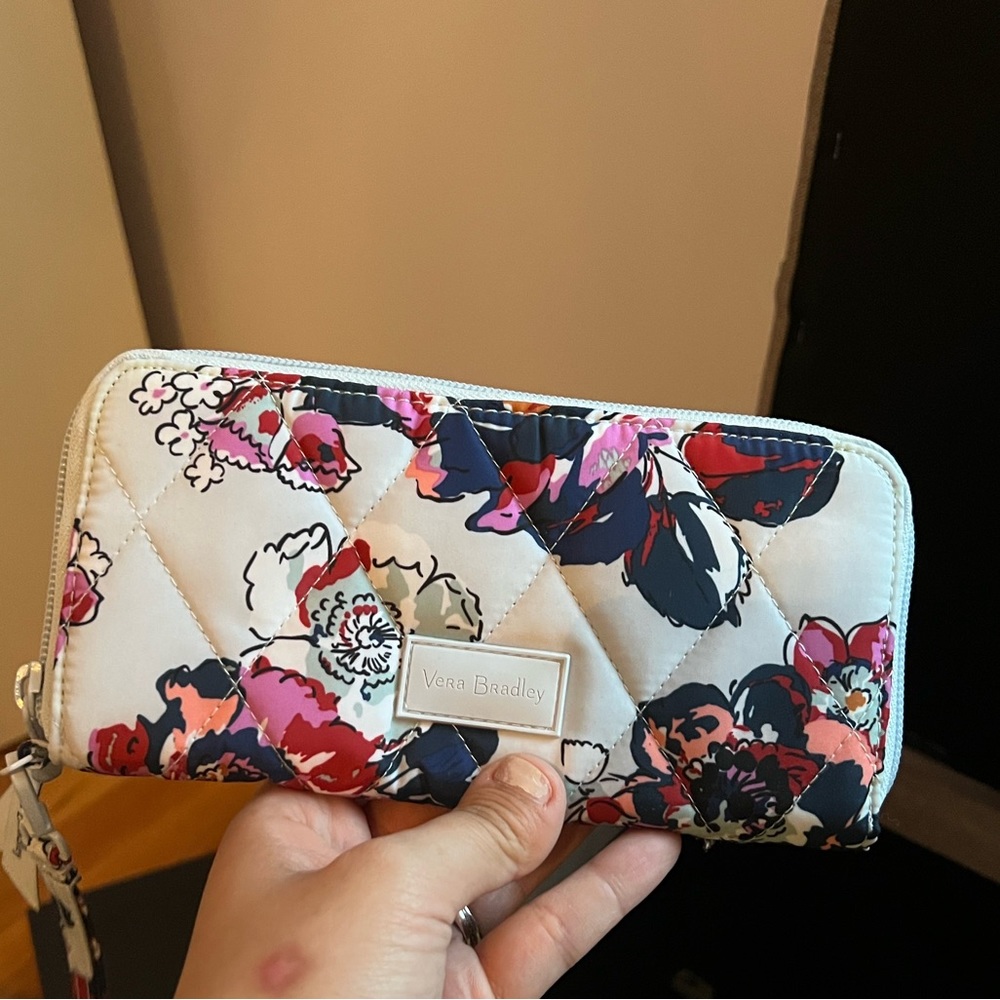 Vera Bradley wallet